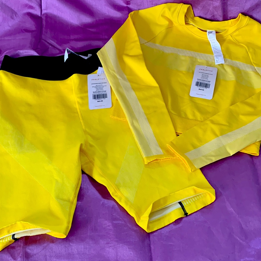 Yellow and black fabletics workout 2 piece outfit